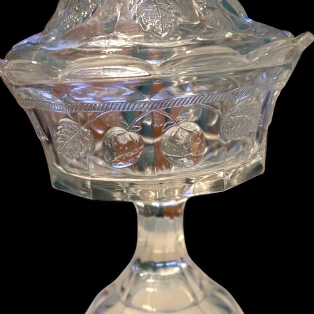 Vintage Elegant Crystal Glass Candy Dish or Compote - Picture 3 of 14